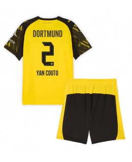 Günstige Borussia Dortmund Yan Couto #2 Heimtrikotsatz Kinder 2025-26 Kurzarm (+ Kurze Hosen)